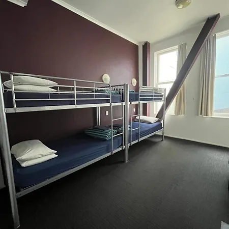 Nomads Capital Backpackers - Wellington (Adults Only) Hostel Exterior photo